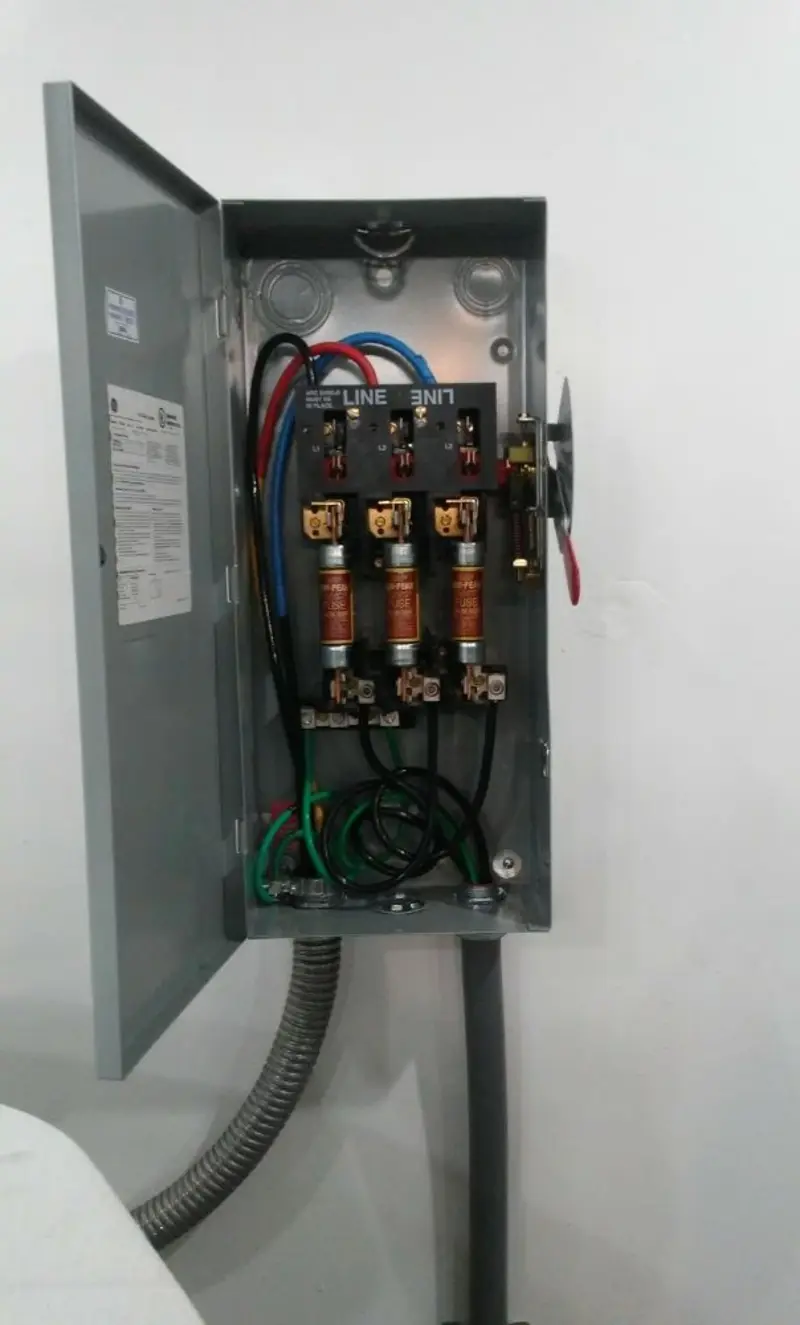 Three-phase disconnect switch installed for Smoke Detector Installation in Boston